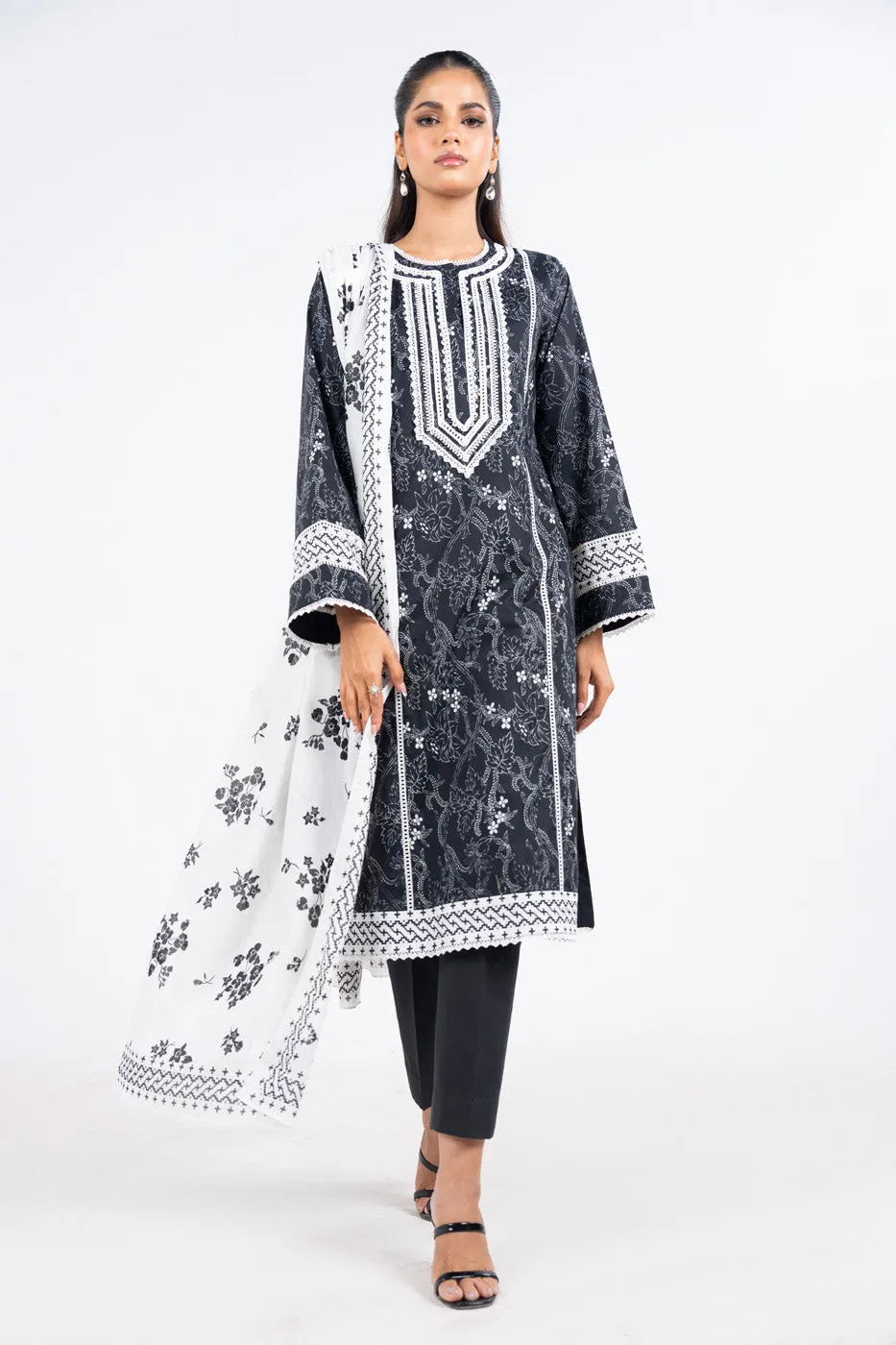 3 Pc Printed Lawn Suit With Lawn Dupatta