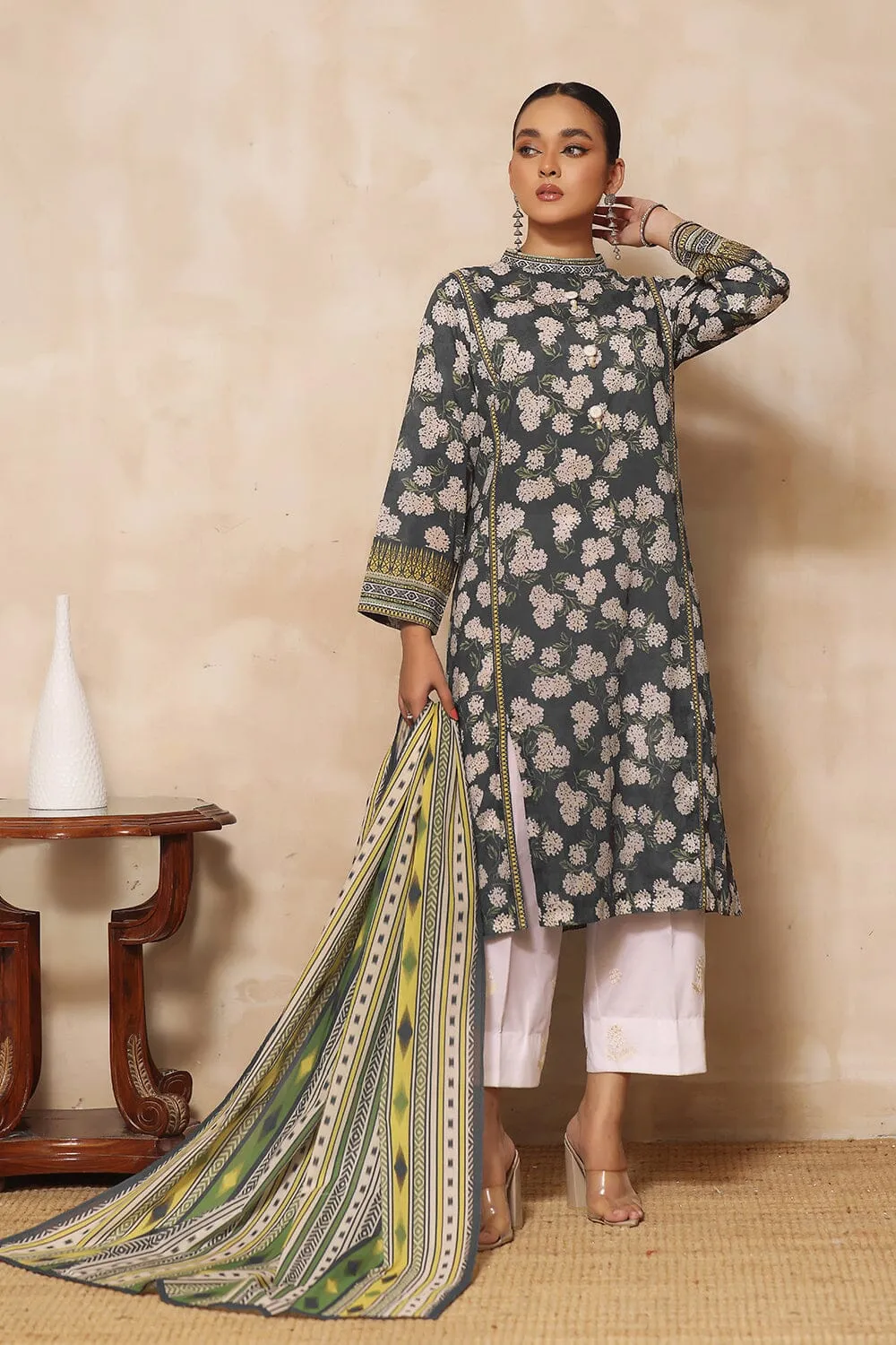 3 Pcs unstitched EMB lawn Suit  KL-1933