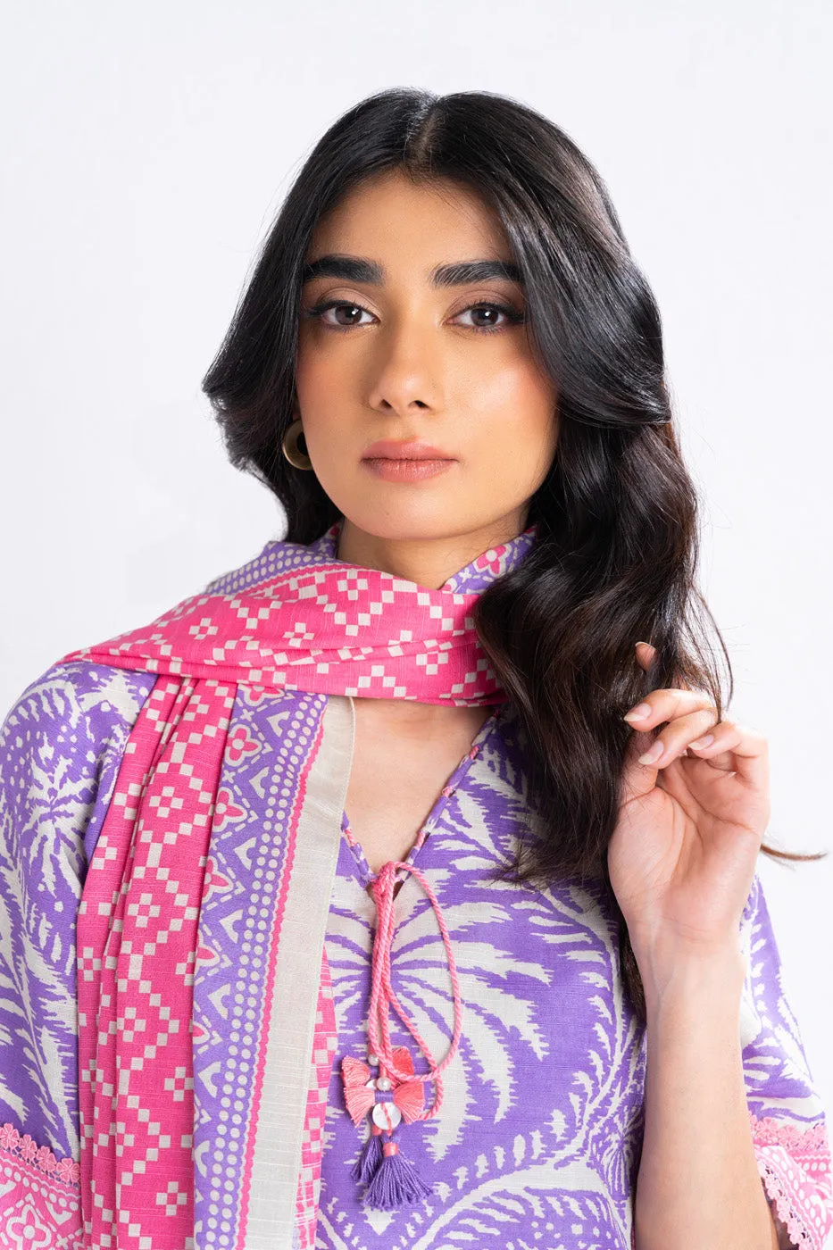 3 Piece Printed Khaddar Suit With Light Khaddar Dupatta