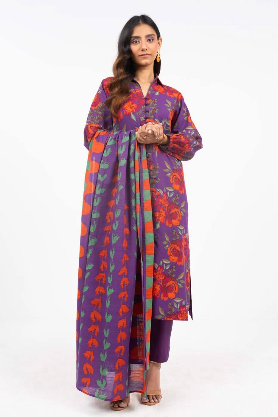 3 Piece Printed Khaddar Suit With Light Khaddar Dupatta