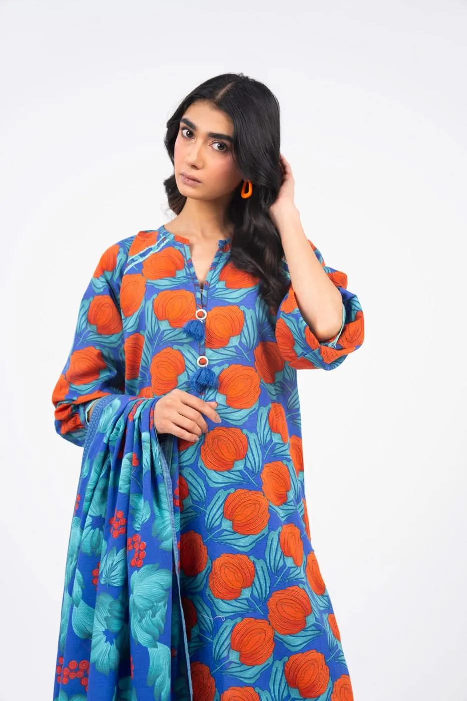 3 Piece Printed Khaddar Suit With Light Khaddar Dupatta