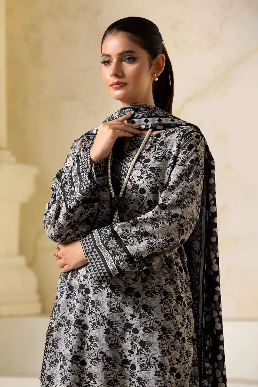 3PC Printed Unstitched Lawn Suit KLA-2638