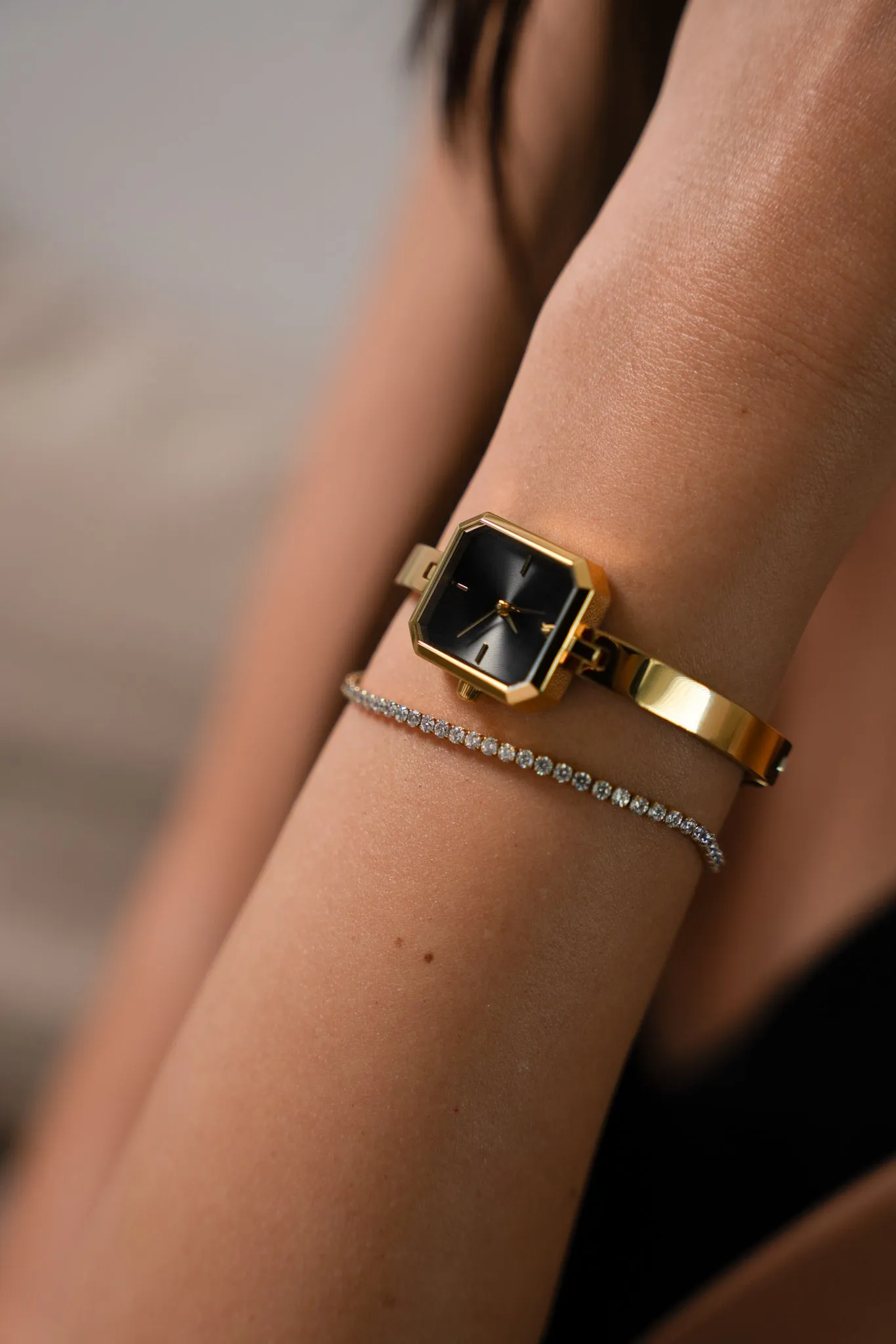 Ethereal Watch & Sparkling Bracelet Set Gold