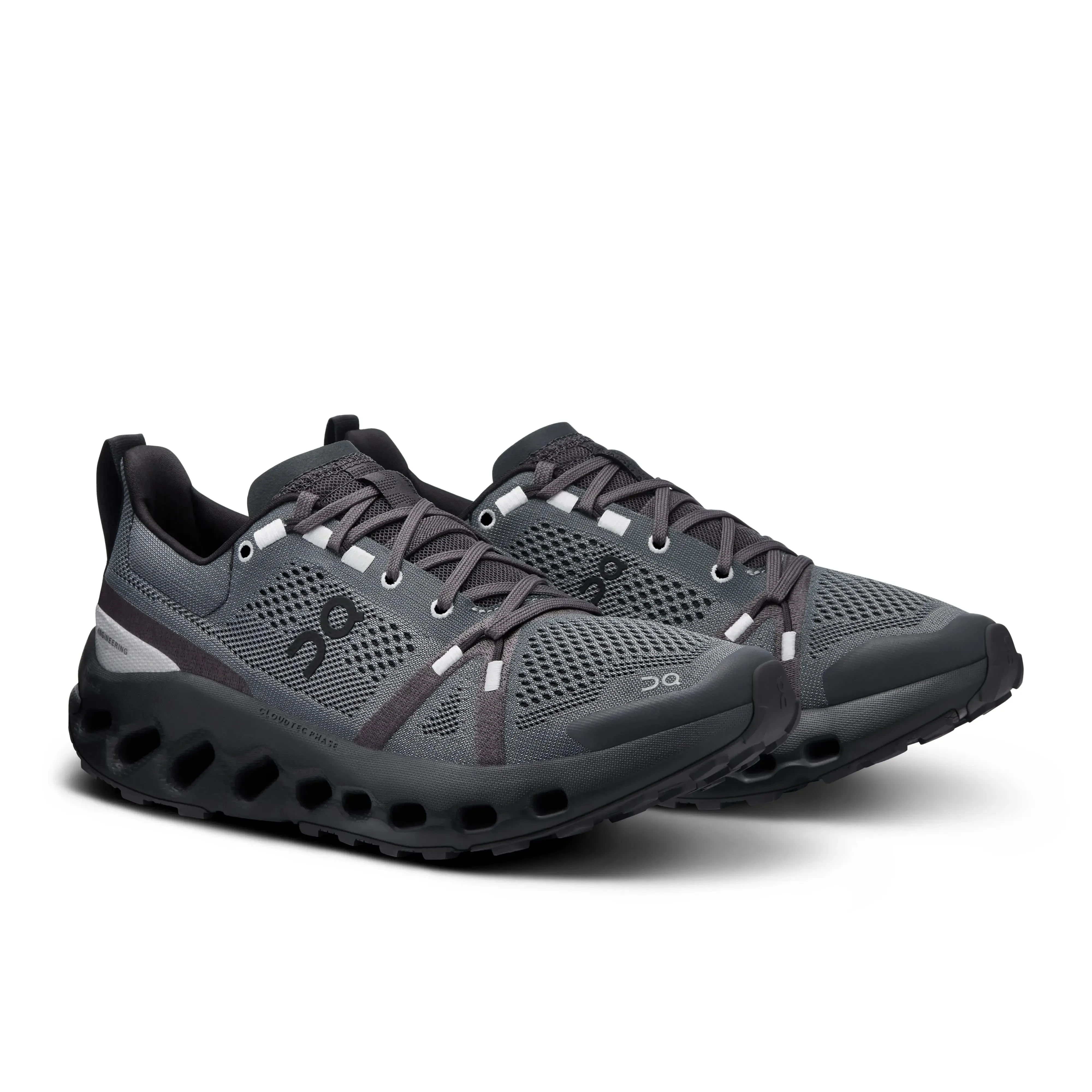 On Women's Cloud Surfer Trail Eclipse Black