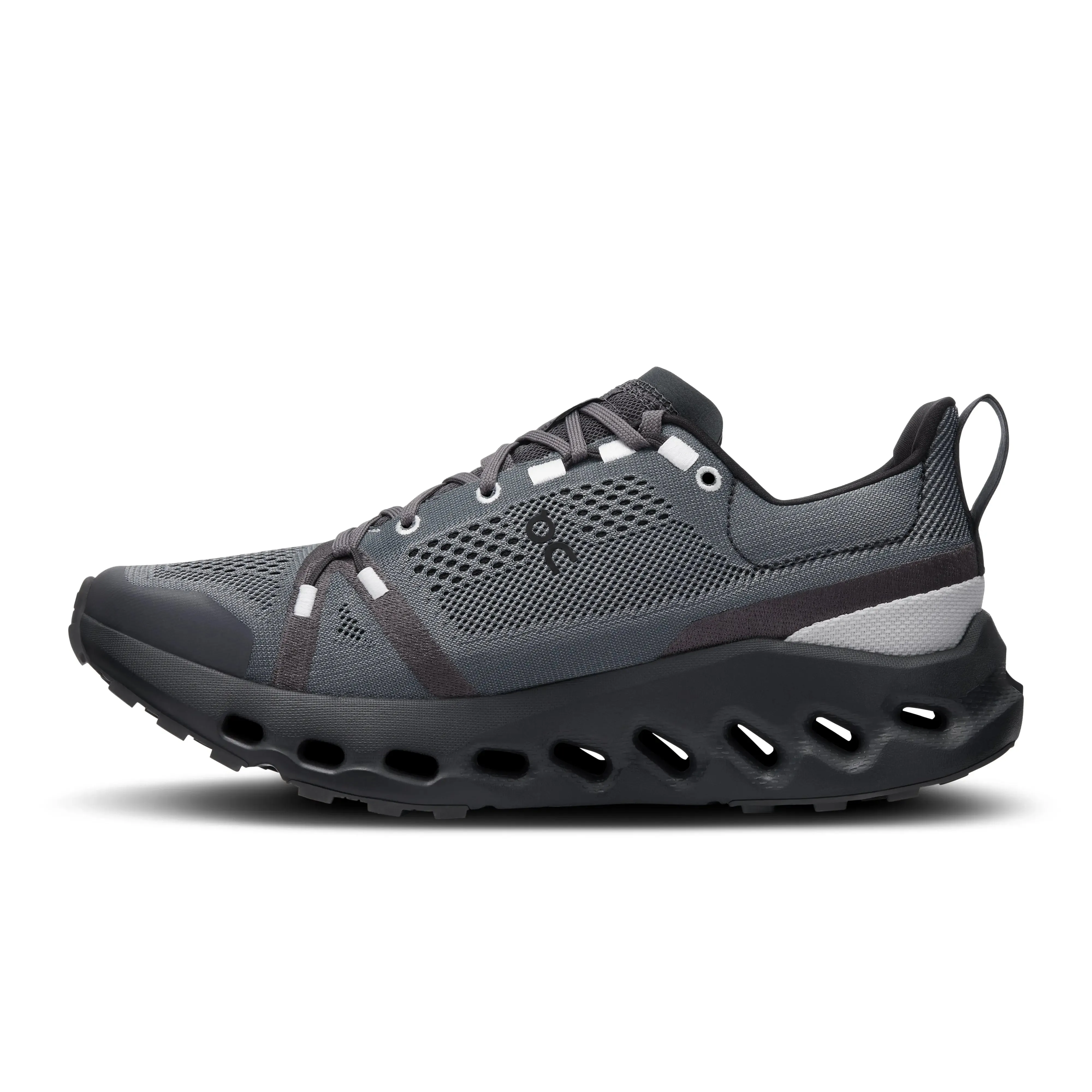 On Women's Cloud Surfer Trail Eclipse Black