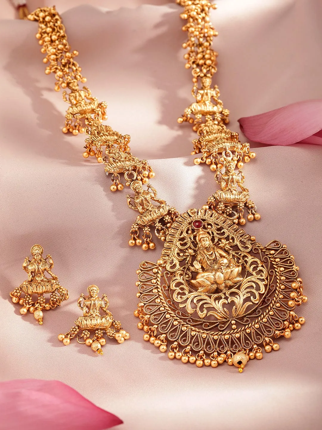 Rubans 24K Gold Plated Handcrafted Temple Filigree Necklace Set