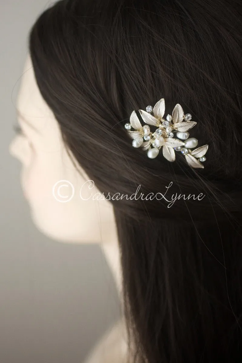 Wedding Hair Pin of Leaves and Pearls